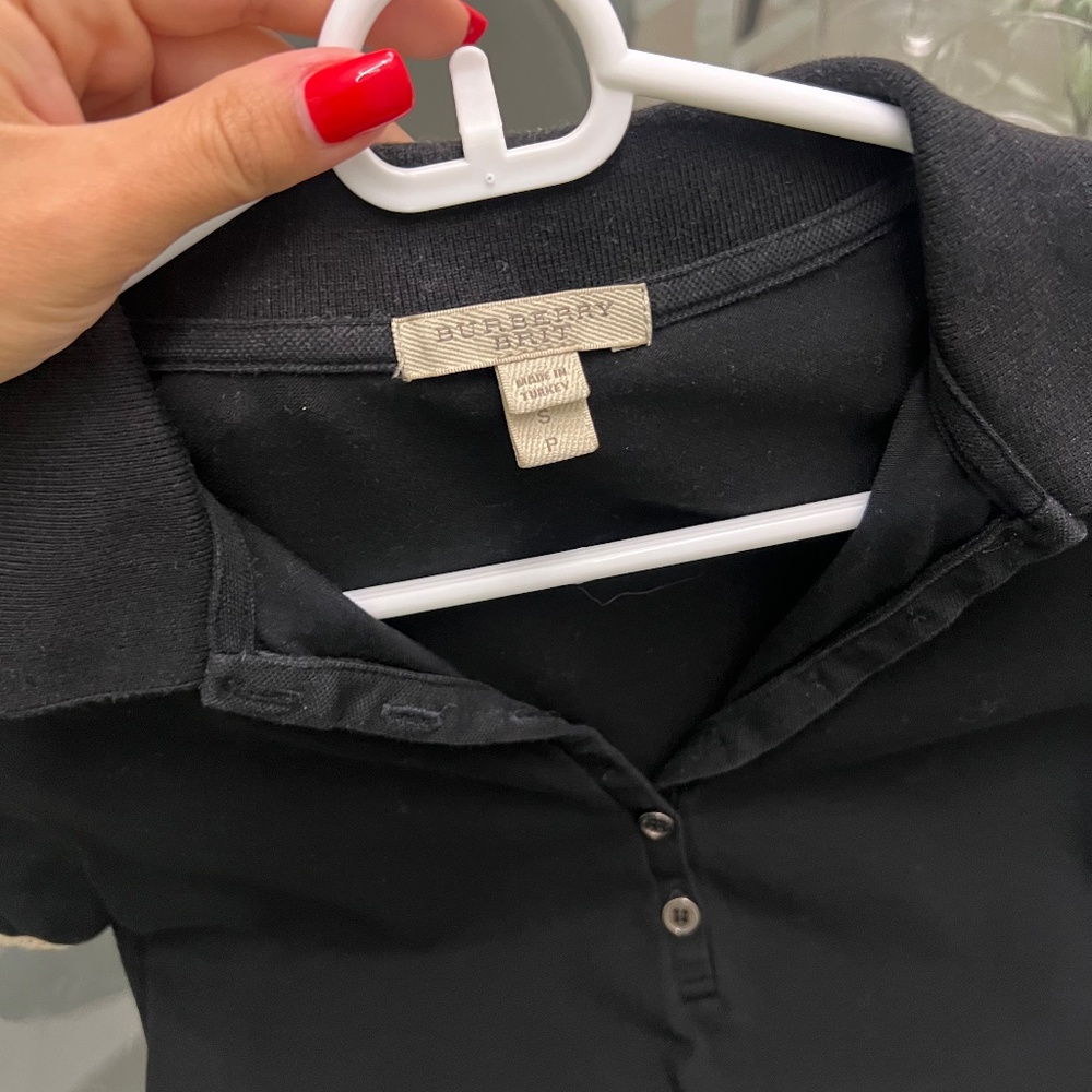 Burberry t shirt